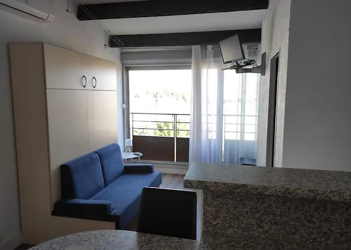 Ambassades Du Soleil