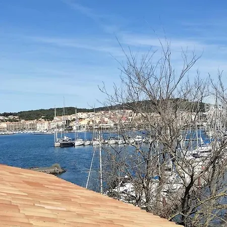 Studio Le Soleil Terrasse, Wifi, Clim, Piscine * Agde