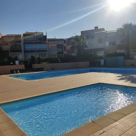 Studio Le Soleil Terrasse, Wifi, Clim, Piscine *